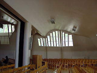 ヴォクセンニスカの教会内部